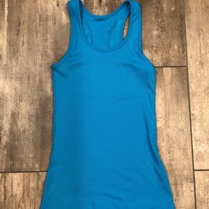 Under Armour women’s tank